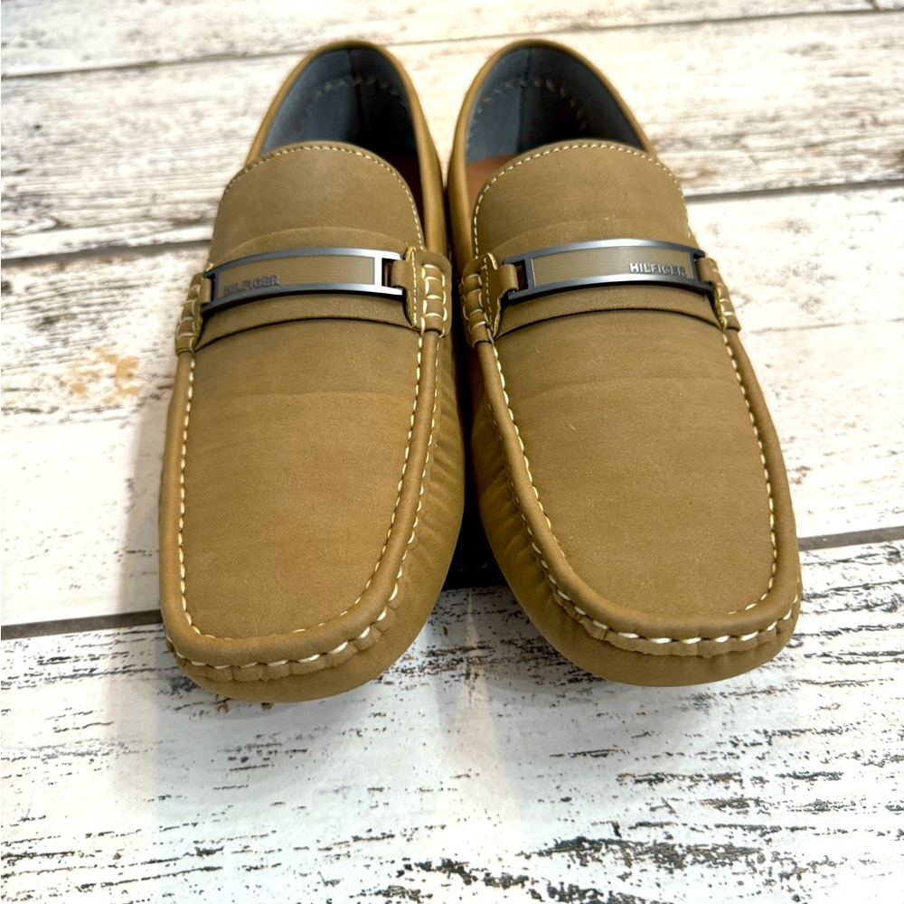 Tommy Hilfiger Ayele  Moc Toe Driving Loafer